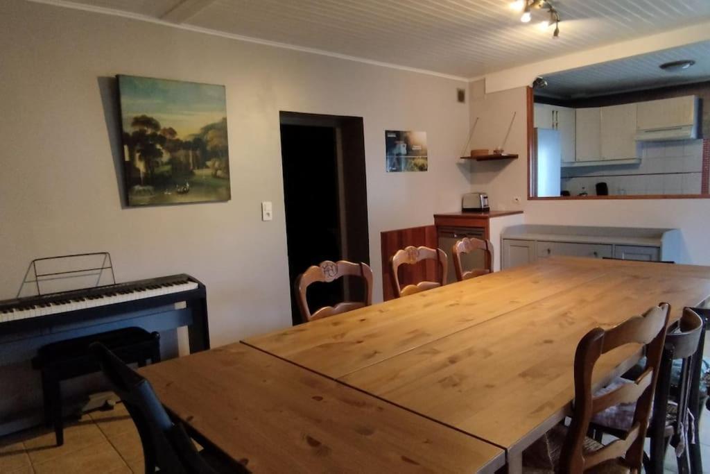 Villa Maison Familiale Pour 10 Personnes Au Centre A St Georges D'Oleron à Saint-Georges-d'Oleron Extérieur photo