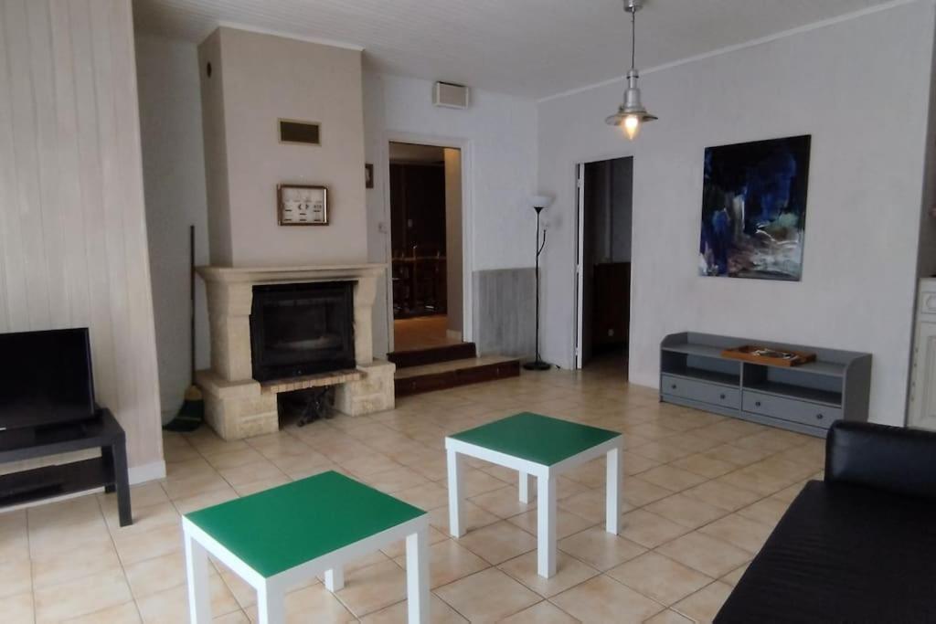 Villa Maison Familiale Pour 10 Personnes Au Centre A St Georges D'Oleron à Saint-Georges-d'Oleron Extérieur photo